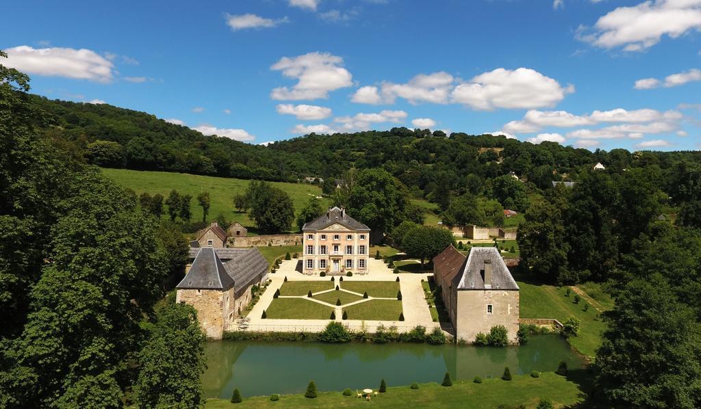 Chateau De La Pommeraye La Pommeraye  Exterior photo